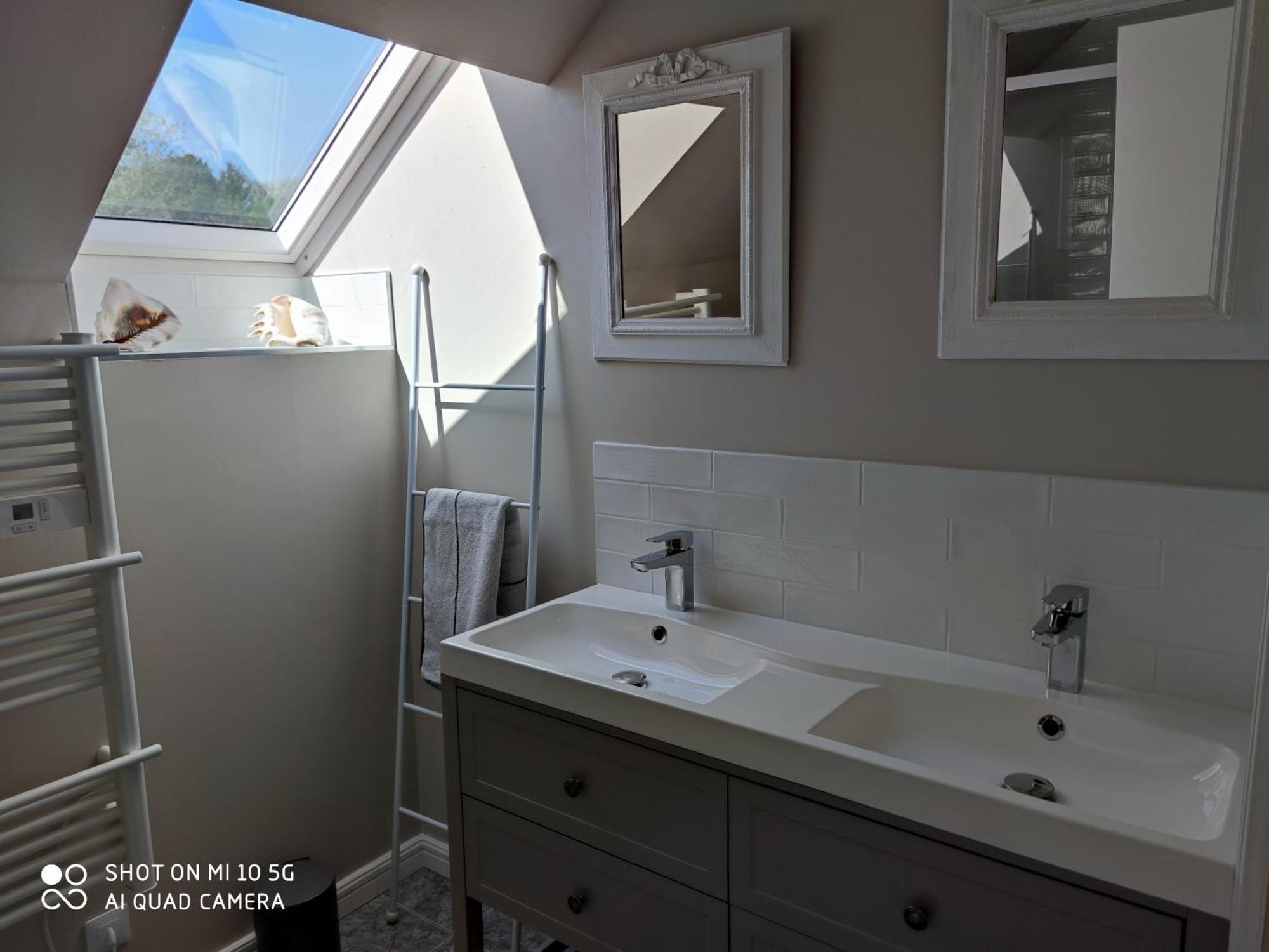Reves & Riviere Bed & Breakfast Стая снимка