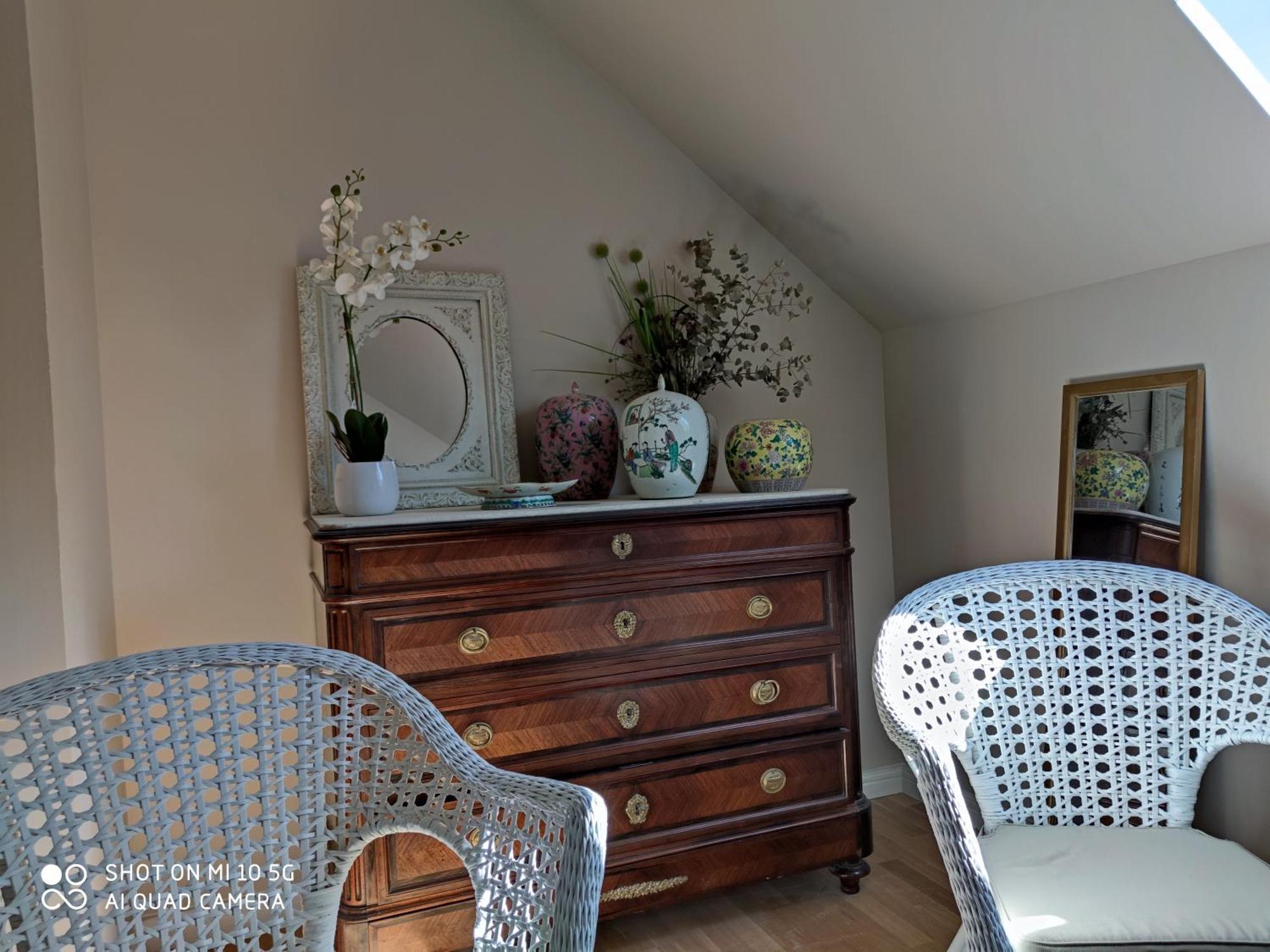 Reves & Riviere Bed & Breakfast Стая снимка